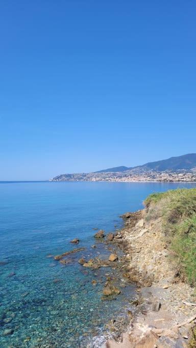 Vista Bella House Apartment Sanremo Luaran gambar